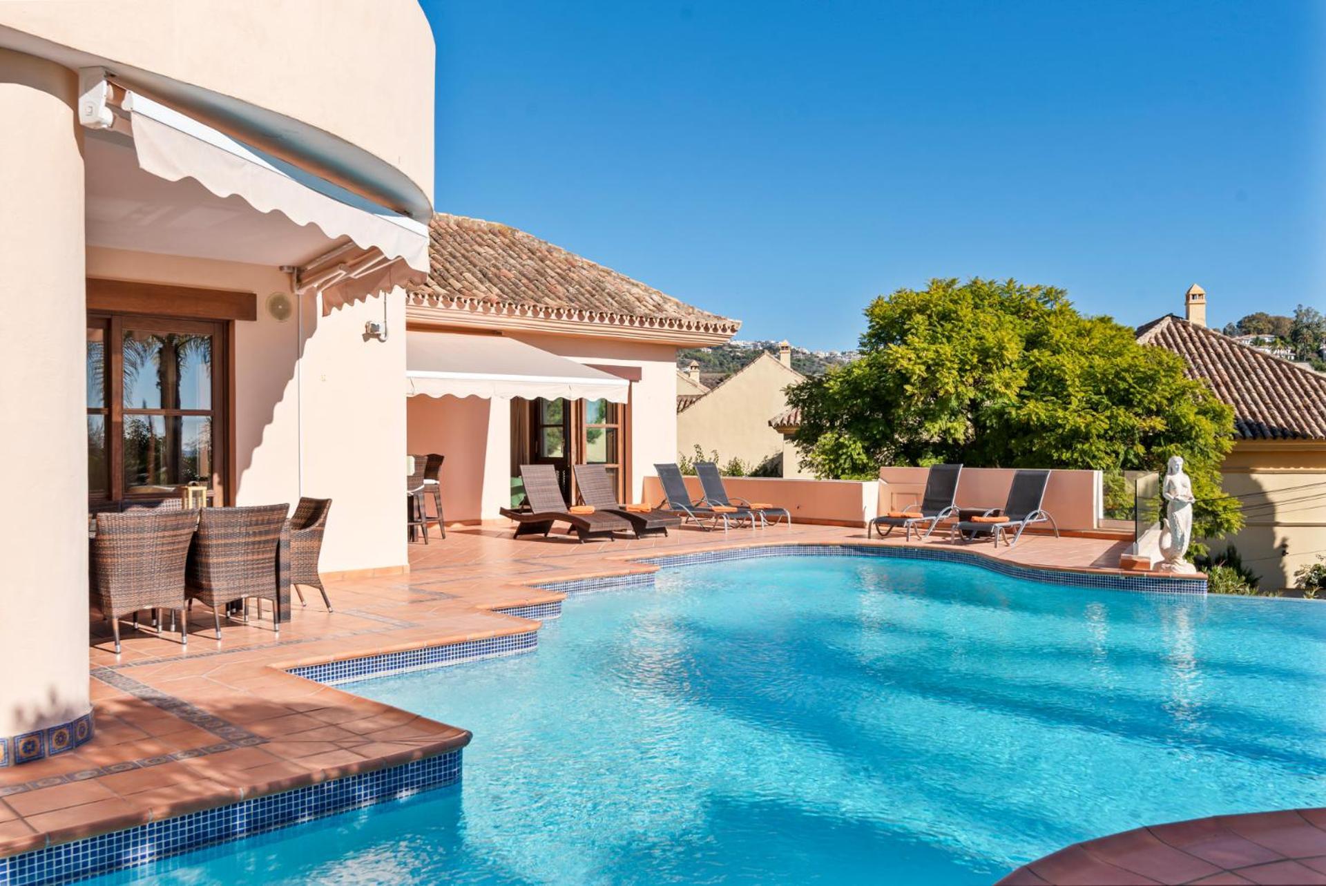 Luxury Villa Robledal By Mabiente - Views Of The Sea And The Golf Course Marbella Exteriér fotografie