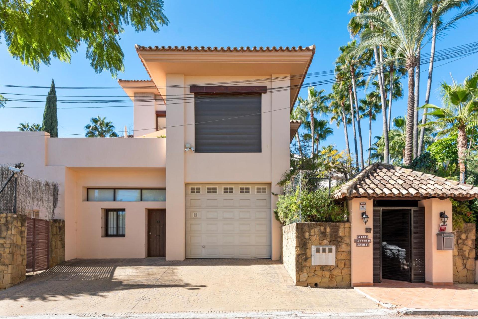 Luxury Villa Robledal By Mabiente - Views Of The Sea And The Golf Course Marbella Exteriér fotografie